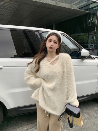 Lazy style imitation mink V-neck long-sleeved sweater for women winter plush soft and waxy loose pullover top