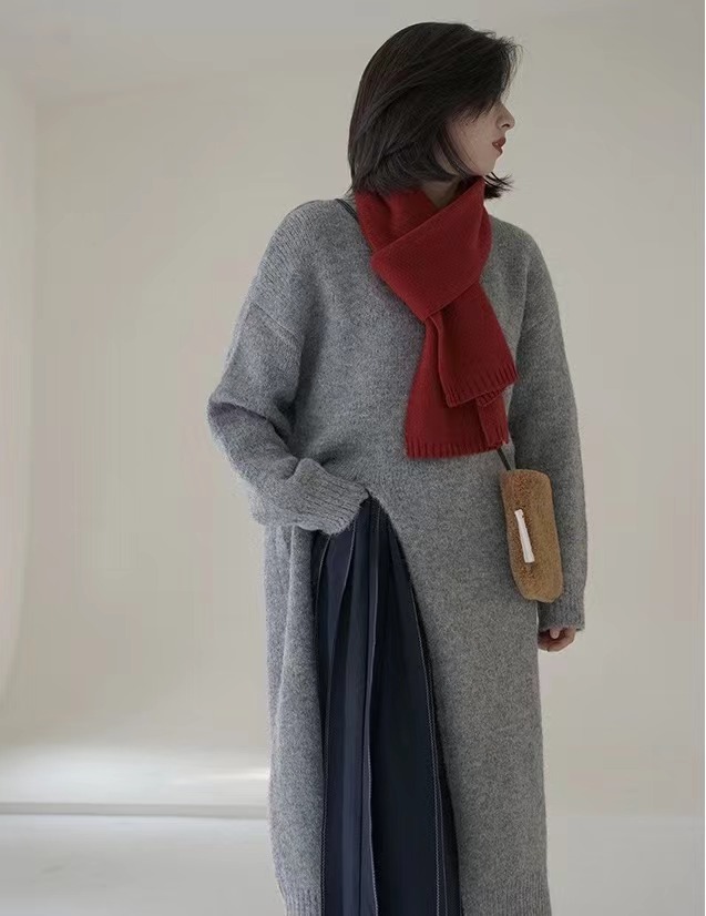 Soft waxy sweater dress for women with slit, round neck, pullover, loose, lazy style bottoming dress, trendy