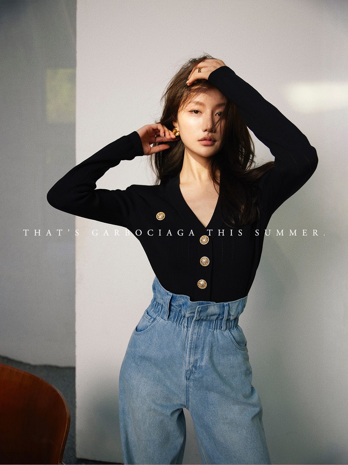 Xiaoxiangfeng long-sleeved knitted cardigan women's jacket autumn and winter hot girl v-neck sweater with slim bottoming top