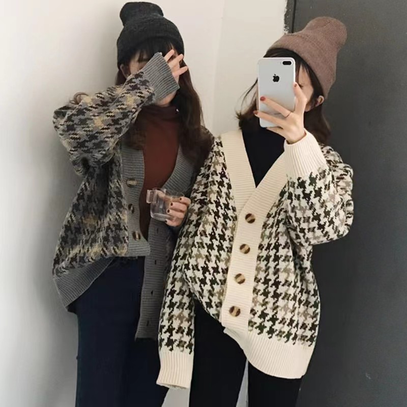 Autumn Korean retro chic V-neck houndstooth thickened sweater jacket mid-length long-sleeved sweater cardigan for women