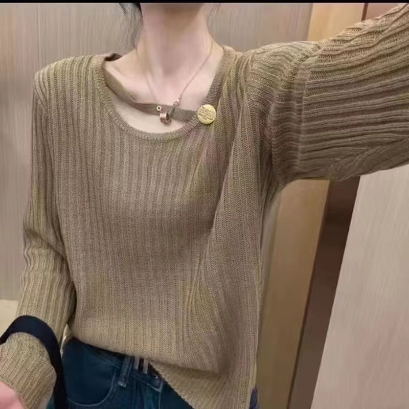 European station 2023 early autumn new fashion button versatile pullover loose round neck sweater long-sleeved top trendy