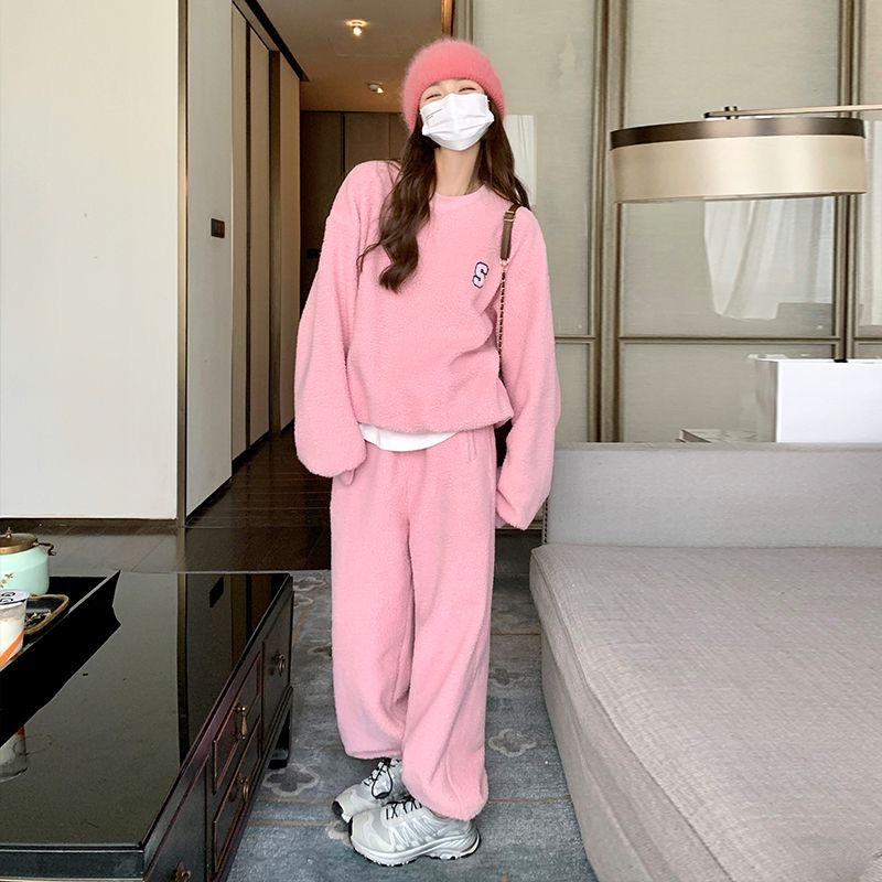 粉色羊羔絨套裝女秋冬2023新款韓版寬鬆減齡學院風闊腿褲兩件套