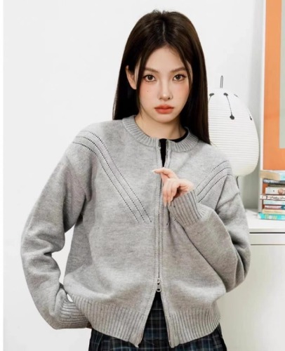 RPB BRAND slim autumn round neck zipper knitted cardigan top casual women's short sweater jacket ins