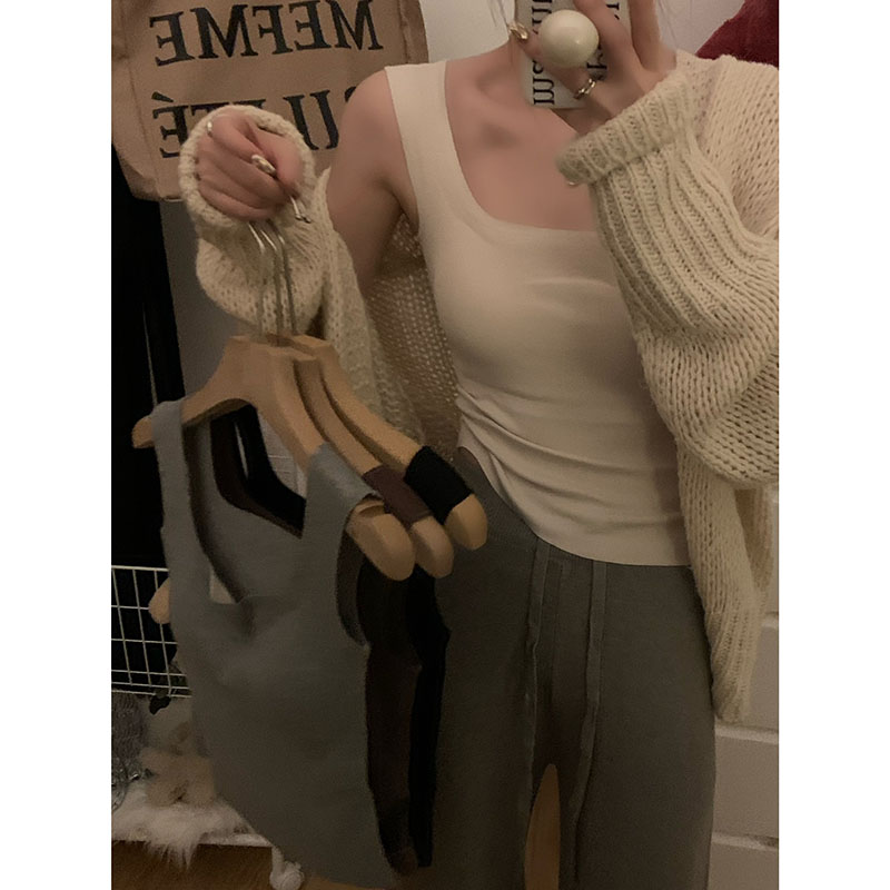 實拍 秋冬德絨保暖吊帶背心女方領露鎖骨帶胸墊修身百搭上衣