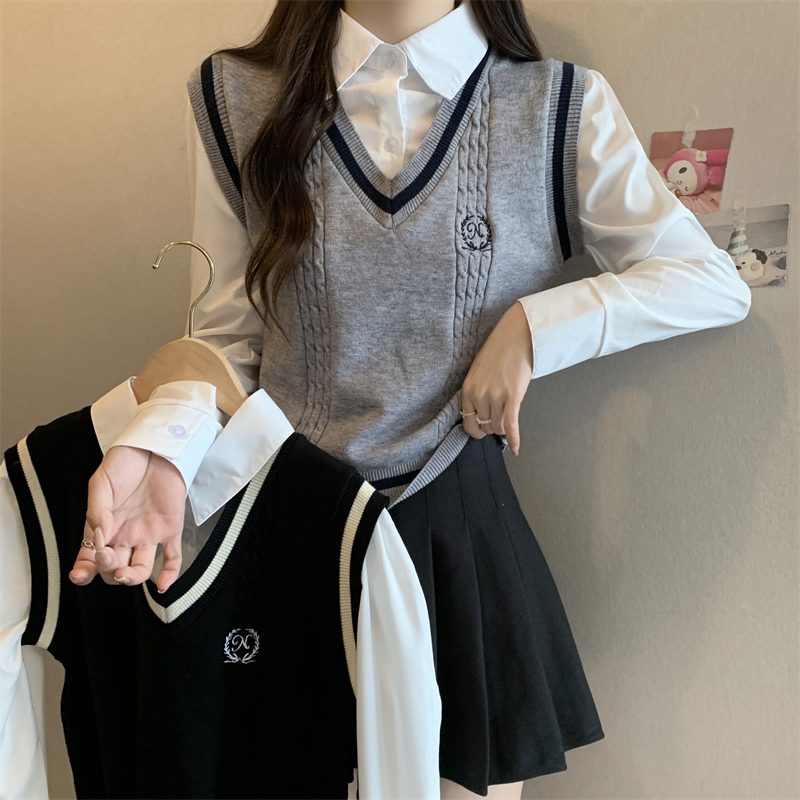 實拍學院風POLO領假兩件襯衫馬甲針織衫女獨特别致小上衣短款毛衣