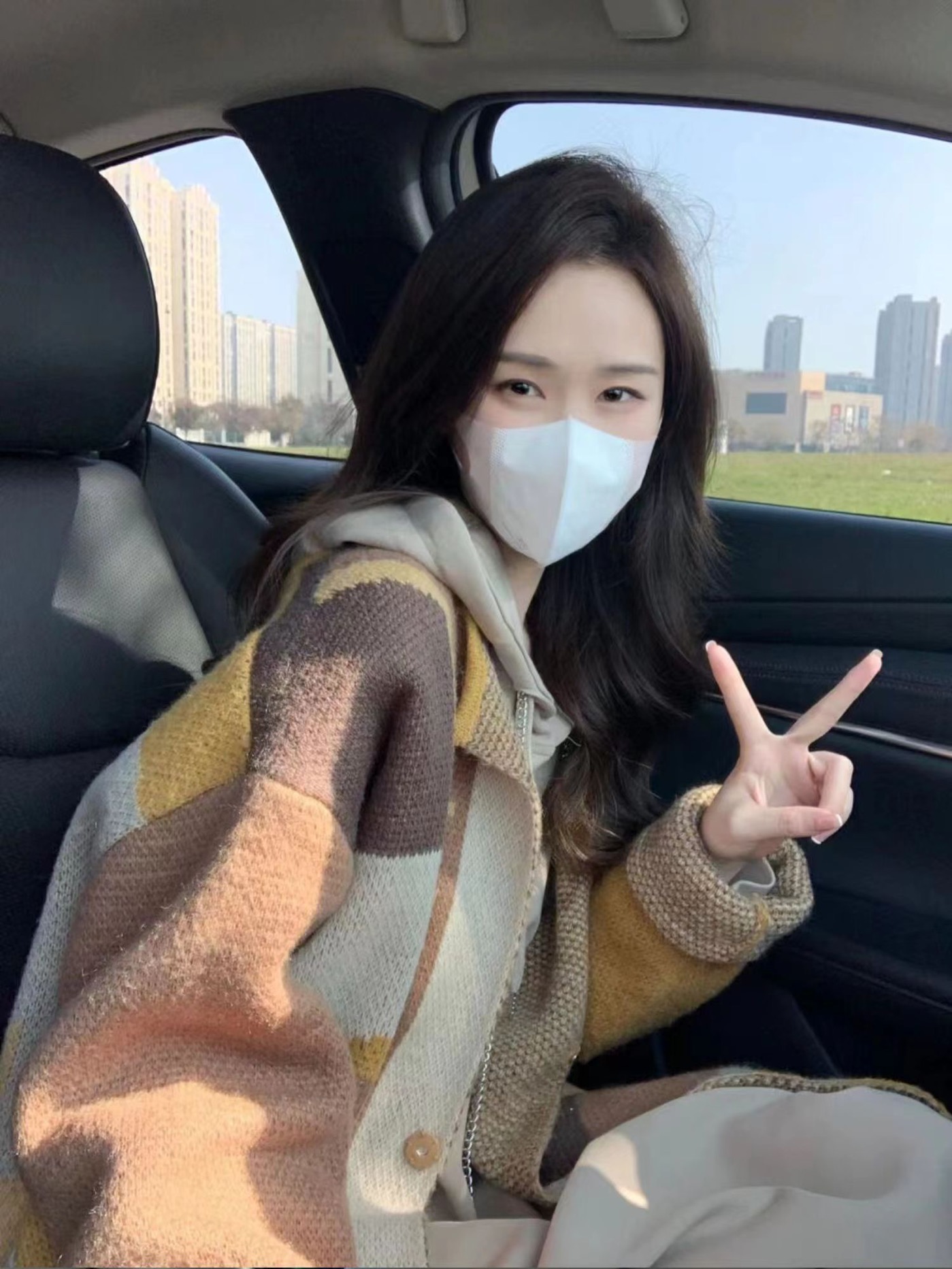 2023 Autumn and Winter Retro Design Niche Contrast Color Mid-Length Over-the-Knee Gentle Lazy Style Sweater Cardigan Jacket