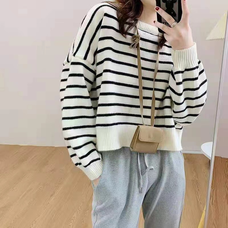 South Korea's Dongdaemun spring and autumn temperament is generous and versatile, the new trendy dodry striped loose pullover fashion ins trendy women