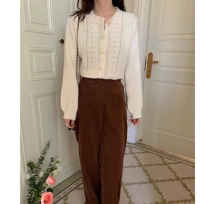 Hollow knitted cardigan women's spring and autumn temperament gentle sweater jacket short top