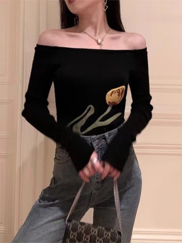 Flower round neck one-shoulder inner-layered bottoming sweater for women  new autumn style versatile long-sleeved top