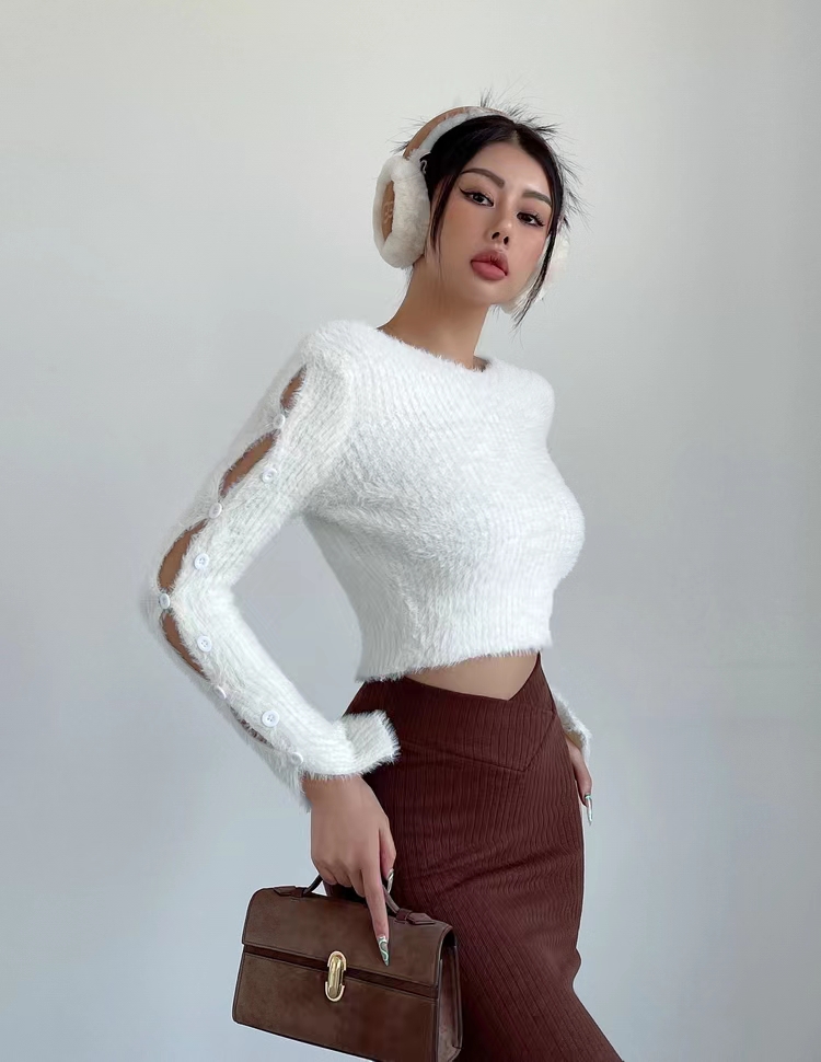 Design sense hollow plush black long-sleeved sweater women's autumn fit short navel-baring chic top