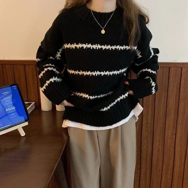 Retro Japanese style lazy loose sweater for women thickened autumn and winter 2023 new long-sleeved striped half turtleneck sweater