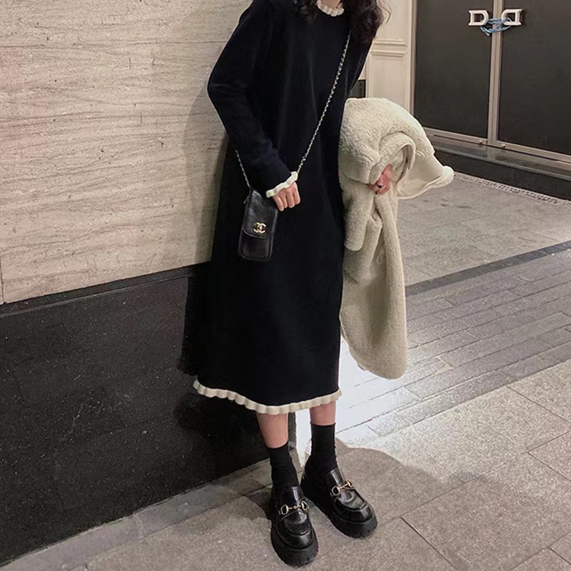 Hepburn style knitted dress for women in autumn and winter with bottoming sweater skirt