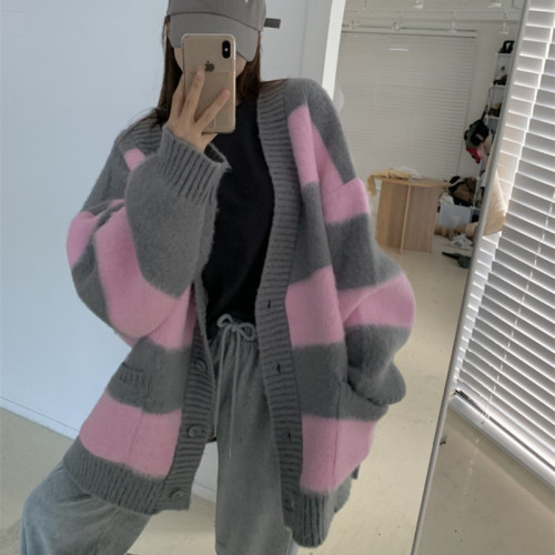 Contrast color loose lace-up waist striped long knitted jacket