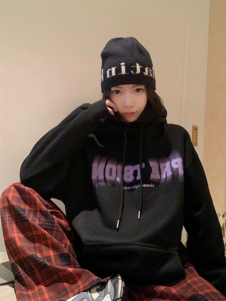 Velvet thickened hooded sweatshirt for women autumn Korean style lazy style loose printed letters velvet thickened pullover sweatshirt
