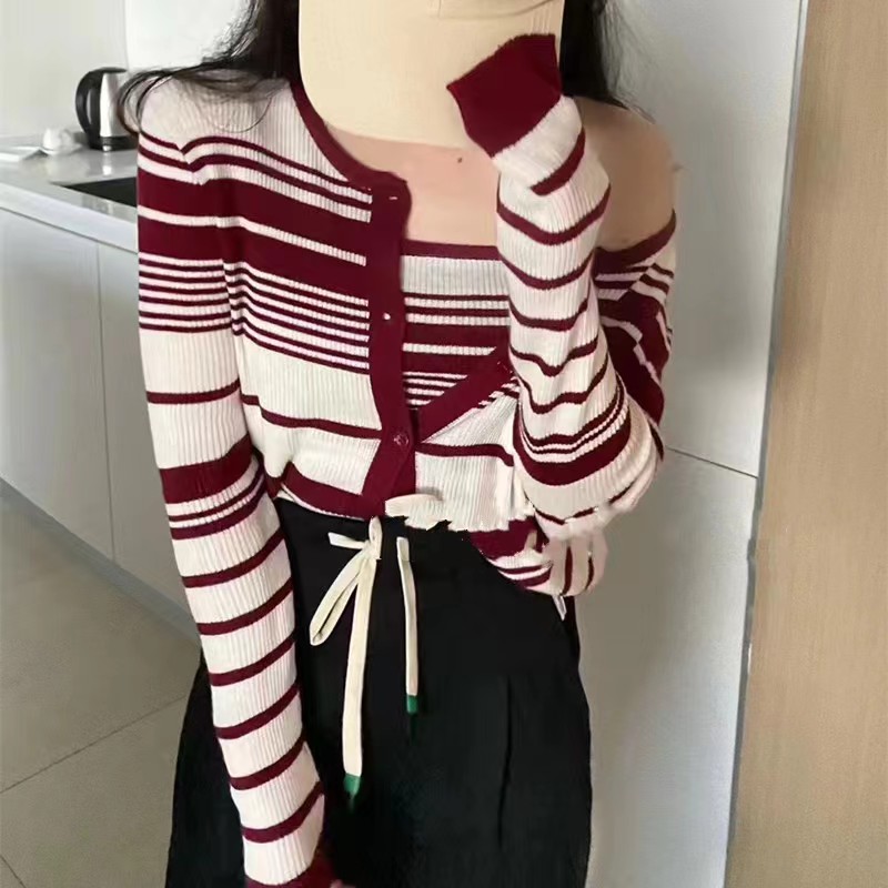 Retro striped sweater two-piece set for women early autumn new pure lust sexy short suspender cardigan suit