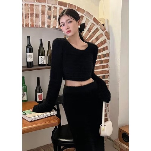 Hot girl pure lust style sexy short high-waisted top, half-length skirt suit, sweater and skirt two-piece set