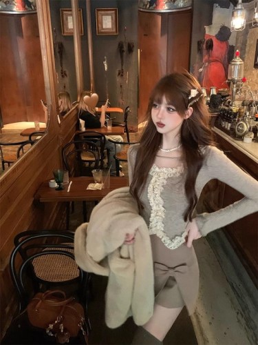 Lazydidi soft croissant fine shimmering lace top autumn and winter with ceiling women's square neck long-sleeved bottoming shirt