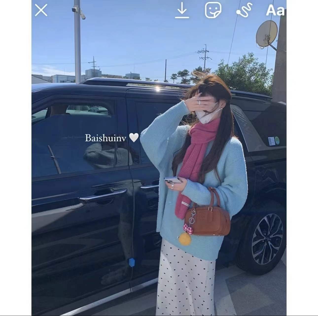 白水女溫柔韓系~圈圈紗奶藍毛衣