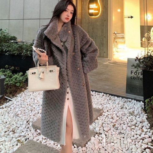 High-end lamb plush fur coat, women's coat top, thickened winter style, pure desire, small fragrance