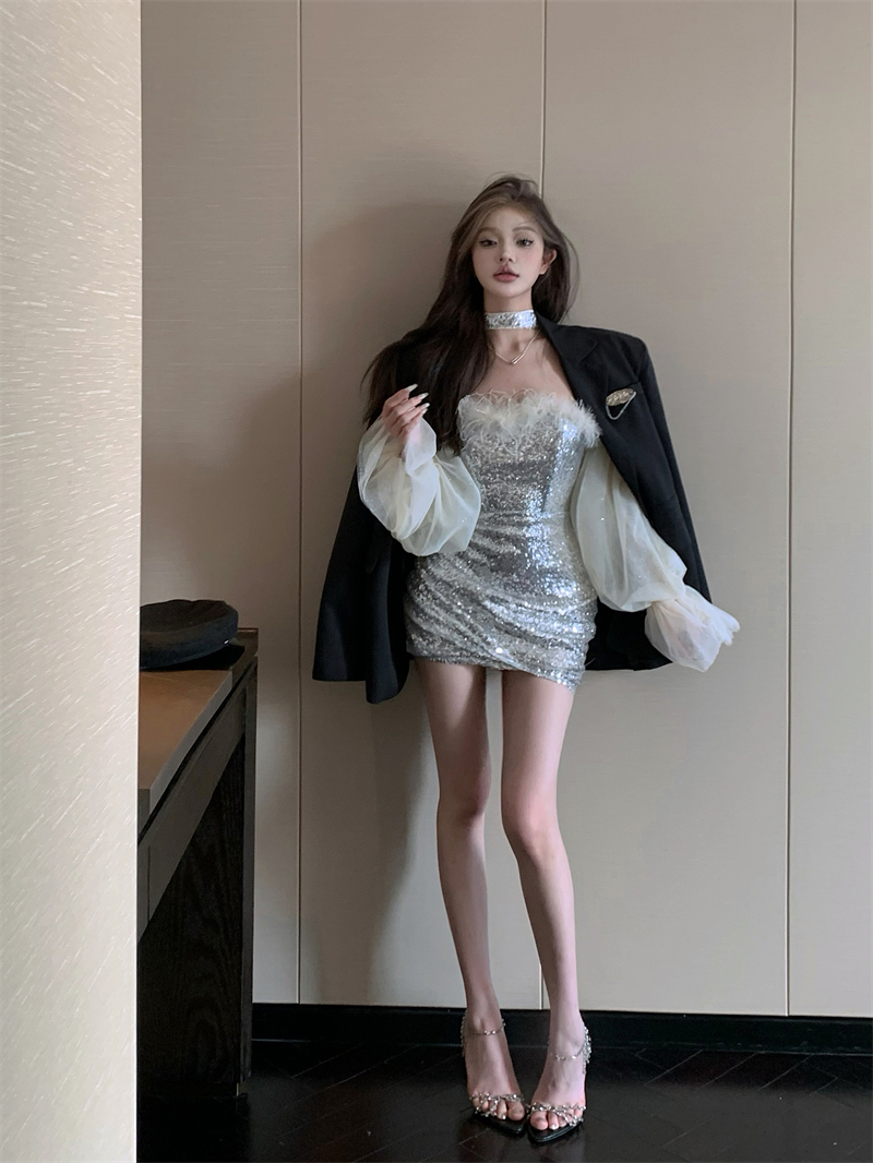 實拍辣妹短裙顯身材毛絨包臀裙+休閒鏤空西服