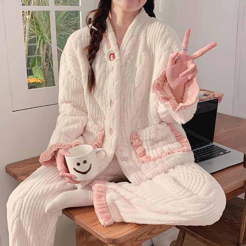 珊瑚絨簡約睡衣女士秋冬季加厚兩件套裝2023新款法蘭絨休閒家居服