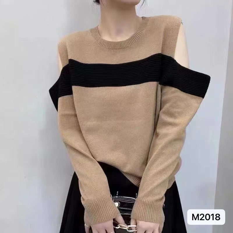 2023秋冬時尚簡約圓領露肩撞色百搭長袖上衣女