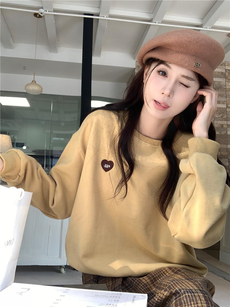 實拍 新款 韓版寬鬆學院風愛心刺繡加絨套頭慵懶風衛衣女