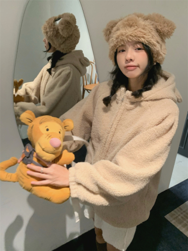 Actual shot of winter thickened bear ears hooded warm lamb wool jacket top for women