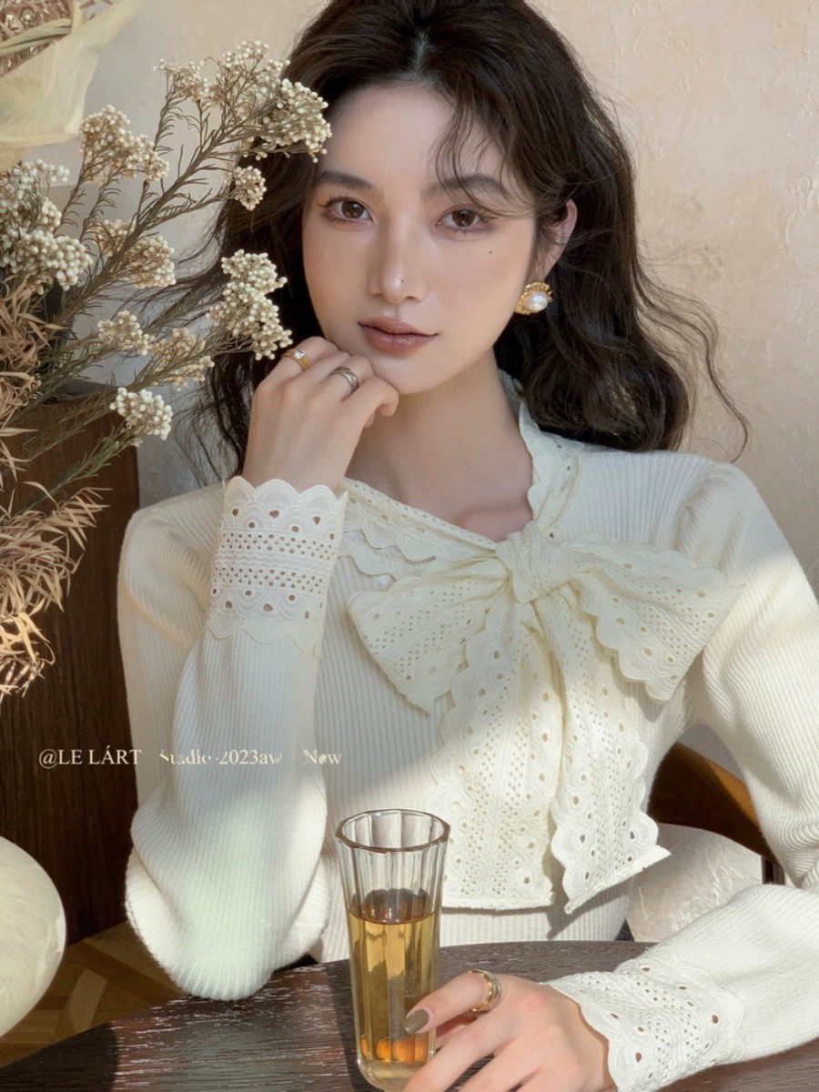 LELART 秋冬時髦法式針織衫顯瘦高級感甜美蕾絲花邊蝴蝶結毛衣女