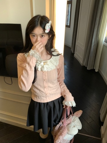 Actual shot~Korean style autumn and winter multi-layered lace collar versatile knitted inner top~