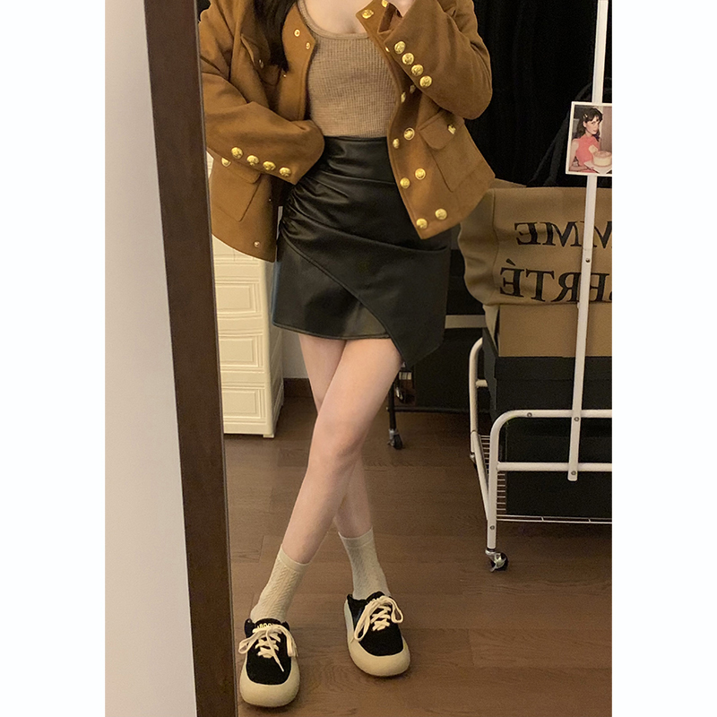 Real shot of irregular design leather skirt skirt for women 2023 autumn and winter PU hip high waist short skirt