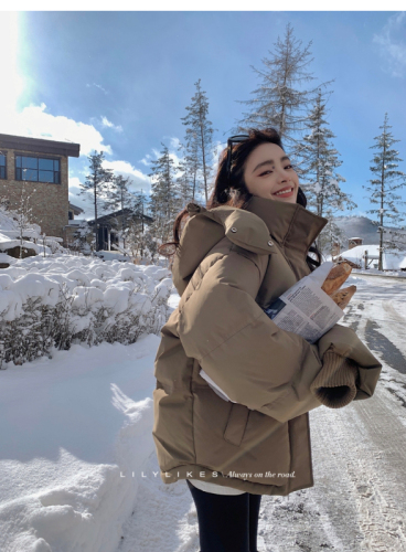 Real shot of women's cotton coat, Korean style short bread coat, small person, large size, Hong Kong style loose down jacket, student fat MM