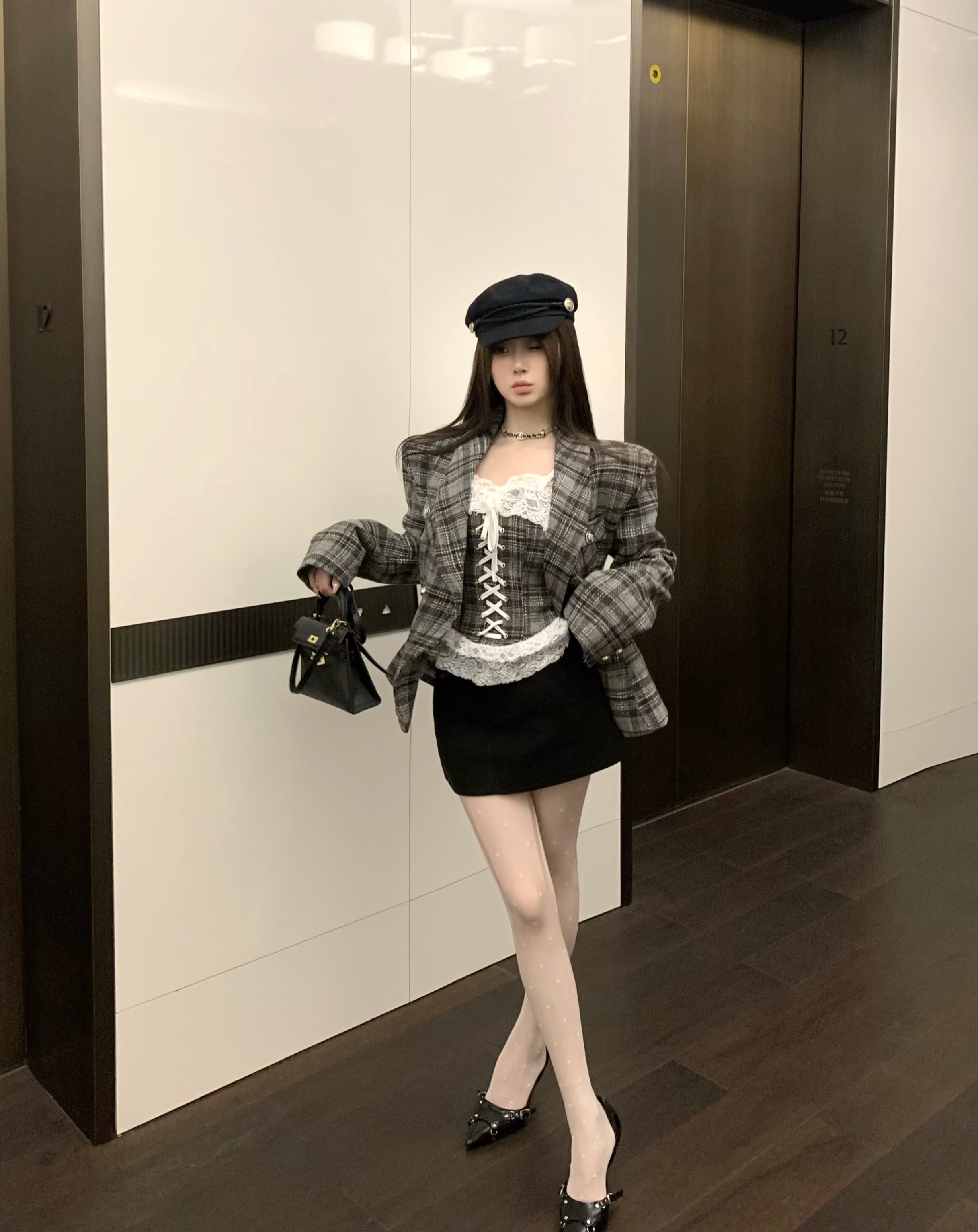 法蘭西小姐 小香風格紋西裝吊帶抹胸A字短裙三件套裝