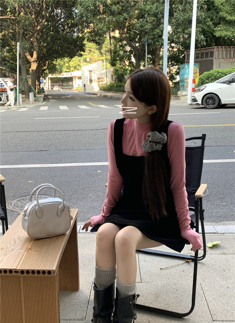 實拍加厚磨毛純色百搭打底衫+法式絲絨修身背帶連衣裙