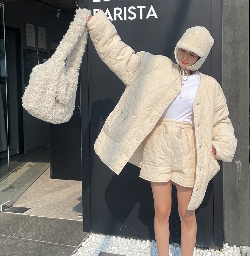 時尚寬鬆舒適保暖外套棉服女+短褲  兩件套