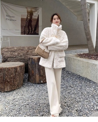 Lamb wool coat women's fur integrated autumn and winter 2023 new fur rex rabbit fur small fragrant style lamb velvet horn buckle
