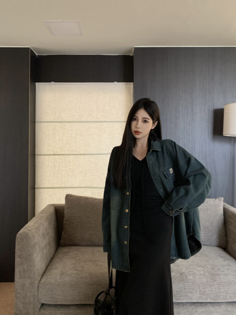 實拍 黑色針織設計辣妹包臀裙長款連帽裙＋美式復古牛仔襯衣