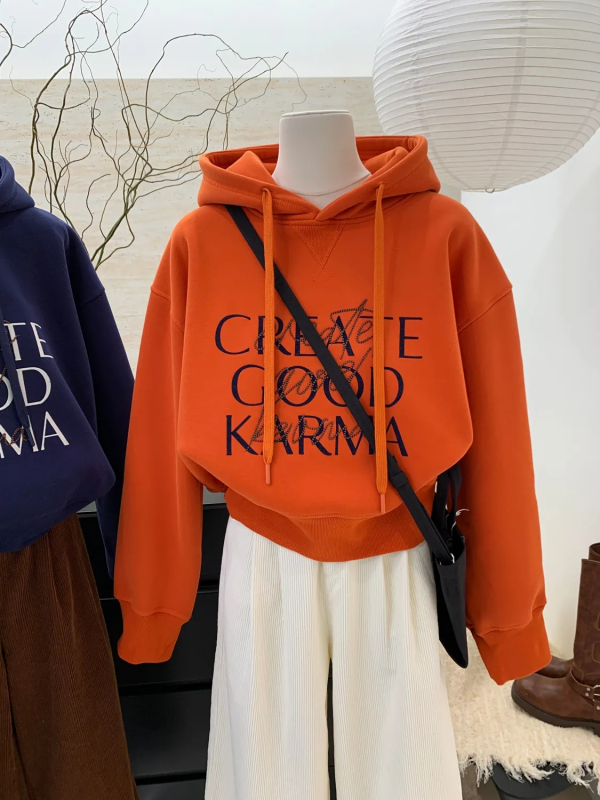加絨連帽衛衣女秋冬新款刺繡寬鬆保暖外套