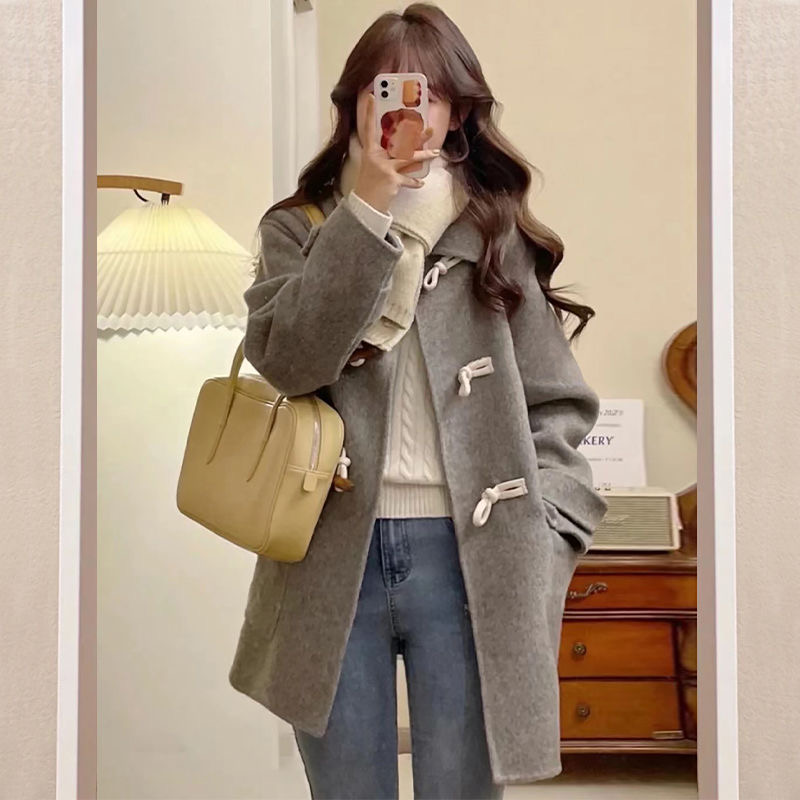 2023 Autumn and Winter New Style Japanese Gray Horn Button Loose Slim Woolen Coat Small Women's Woolen Coat