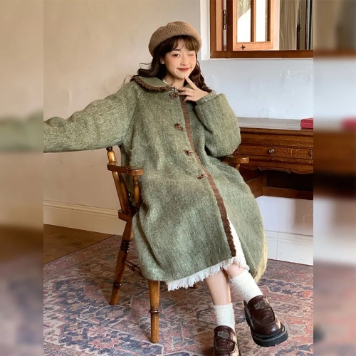Retro Maillard Doll Collar Woolen Coat Women's  Winter New Sweet Loose Small Woolen Coat
