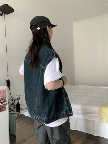 Real shot of autumn loose and small design denim vest jacket mid-length handsome and cool tops for women