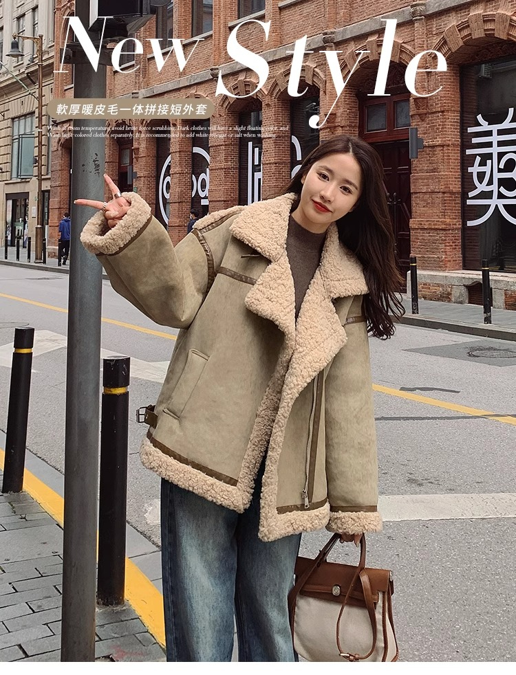 High-end sherpa jacket for women 2023 winter new loose fur all-in-one motorcycle jacket thickened short cotton coat