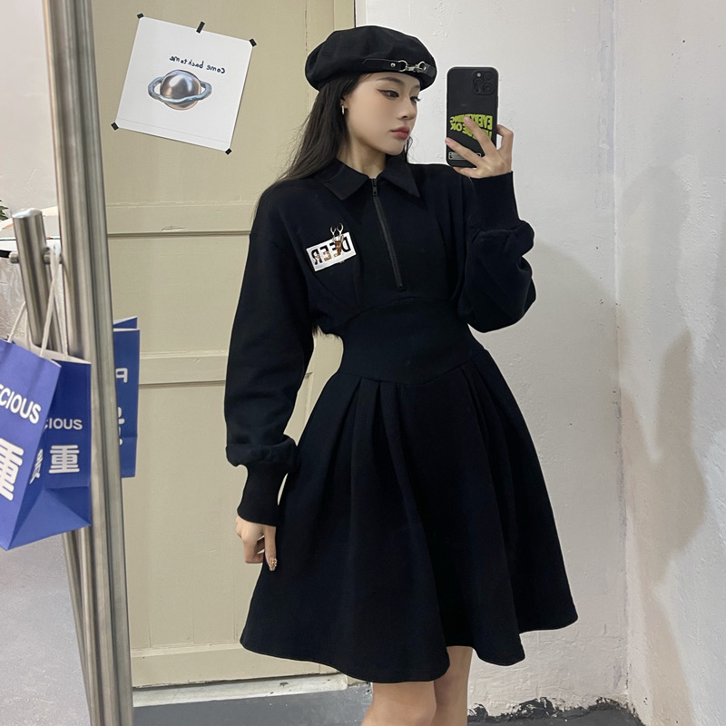 長袖黑色polo衛衣連衣裙女秋季新款收腰顯瘦設計感小眾高級短裙子