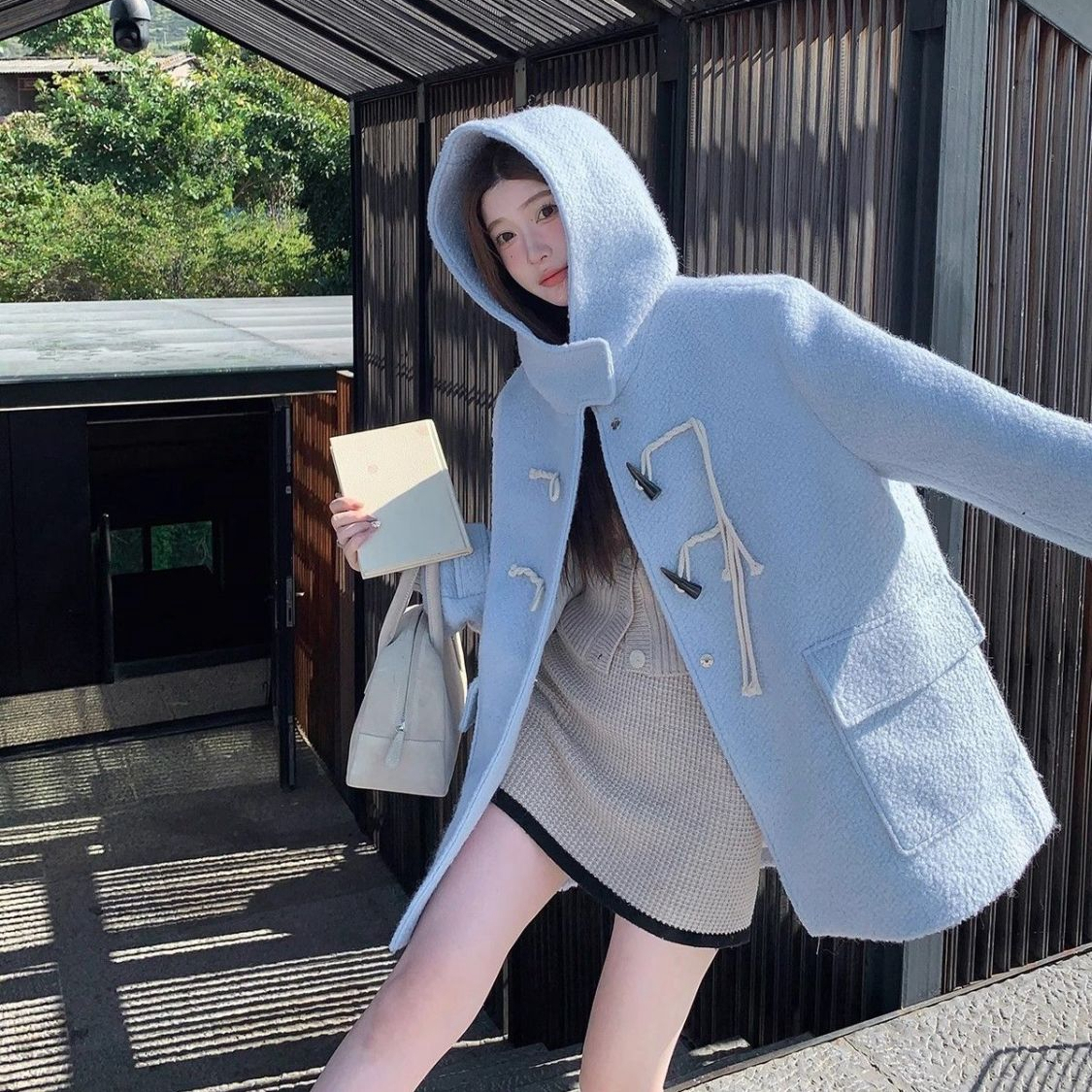 Korean chic French high-end loose mid-length woolen coat thickened sherpa autumn and winter new coat for women
