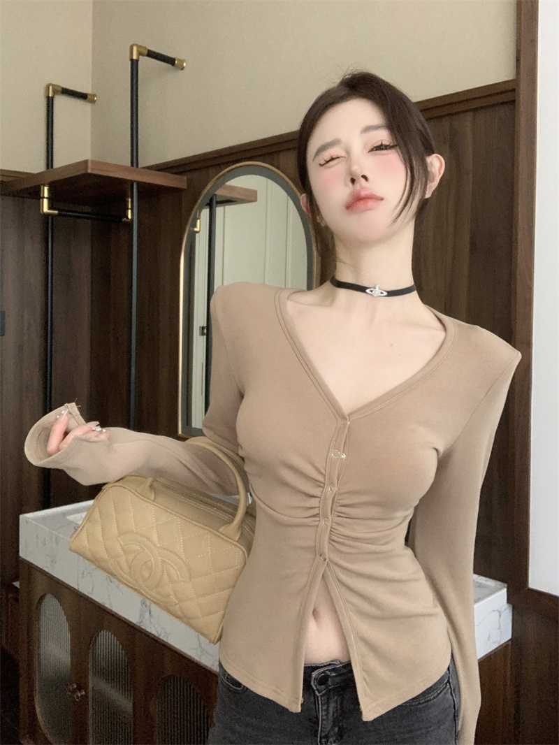 設計感褶皺磨毛V領辣妹T恤女修身顯瘦純色長袖上衣實拍