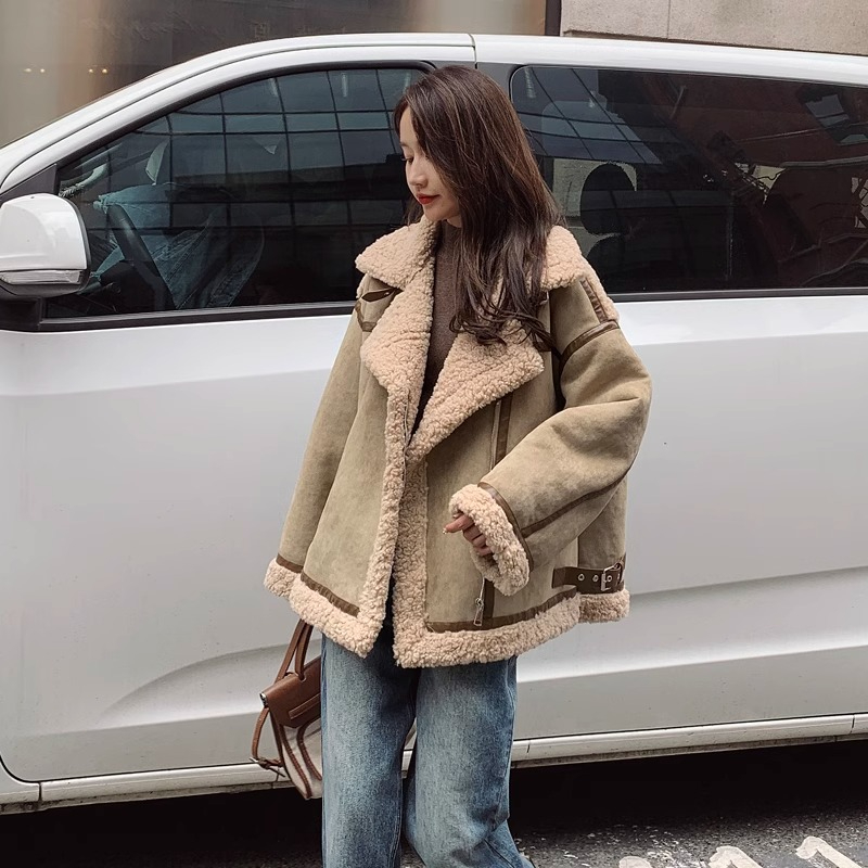 Fur integrated lamb wool coat for women winter thickened 2023 new design stitching thickened motorcycle jacket cotton coat