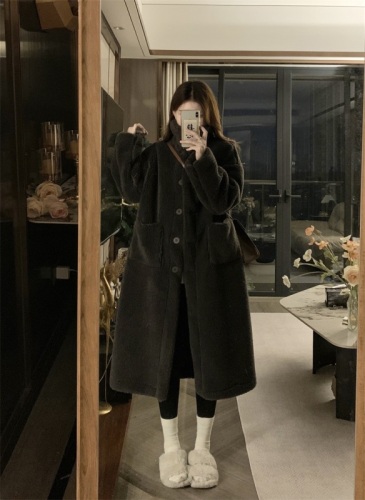 Actual shot of 2023 winter new fur all-in-one warm and thickened mid-length plush jacket