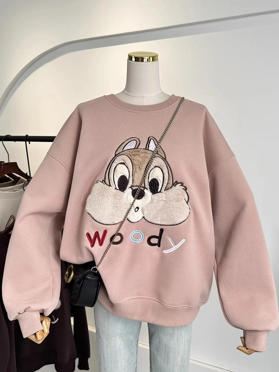 2023 New Korean Fashion Three-dimensional Cartoon Embroidery Loose Large Size Pullover Plus Velvet Thickened Sweatshirt Women...