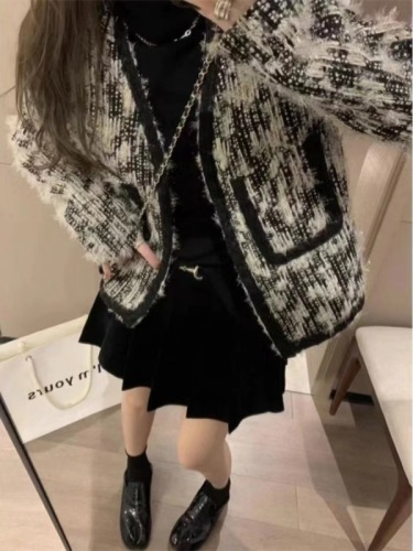 Xiaoxiangfeng jacket for women spring and autumn new French design high-end small short retro jacket wearing top