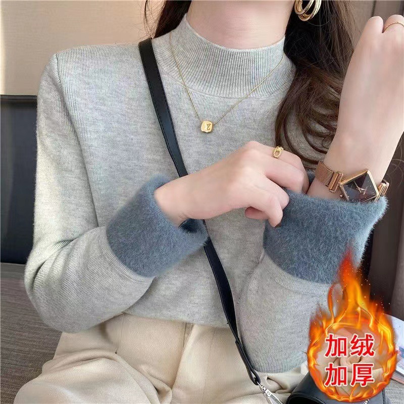 All-in-one velvet bottoming shirt plus velvet thickened thermal clothing for women self-heating winter versatile white mink velvet sweater inner layer